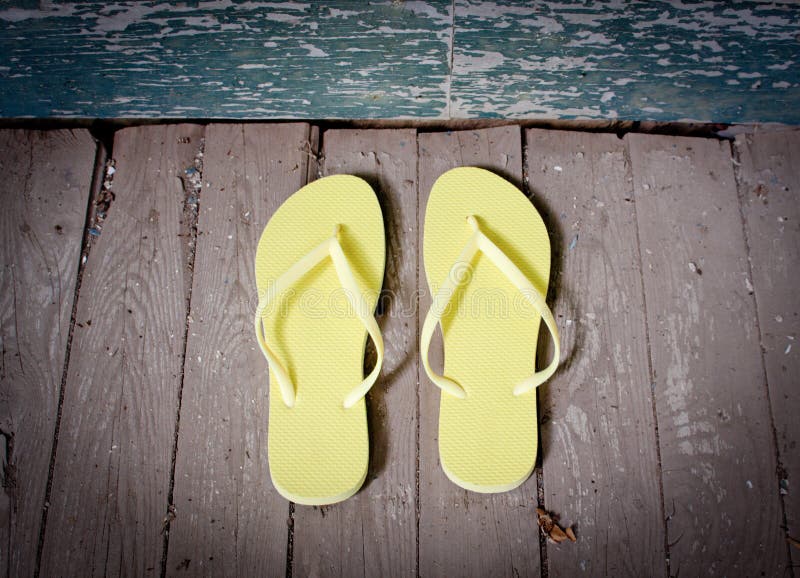 flip flops yellow