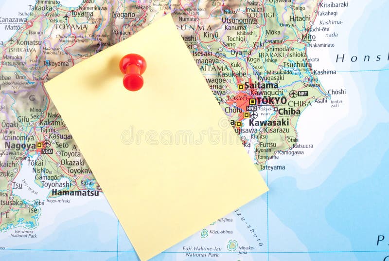 Yellow Note and red pin on map