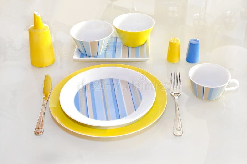 Yellow tableware