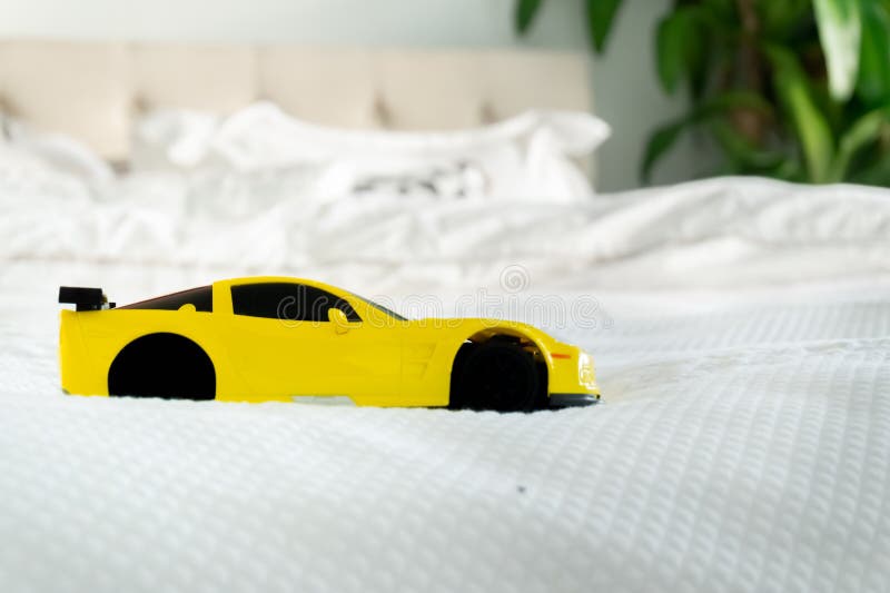 toy car bed