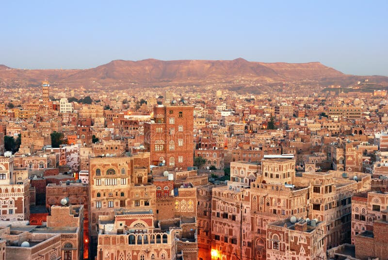 yemen Nascer do sol em Sanaa fotografia de stock yemen Nascer do sol em Sanaa fotografia de stock