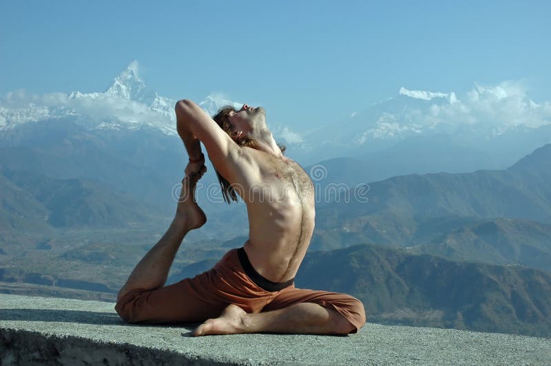 Yoga en Himalaya foto de archivo Yoga en Himalaya foto de archivo