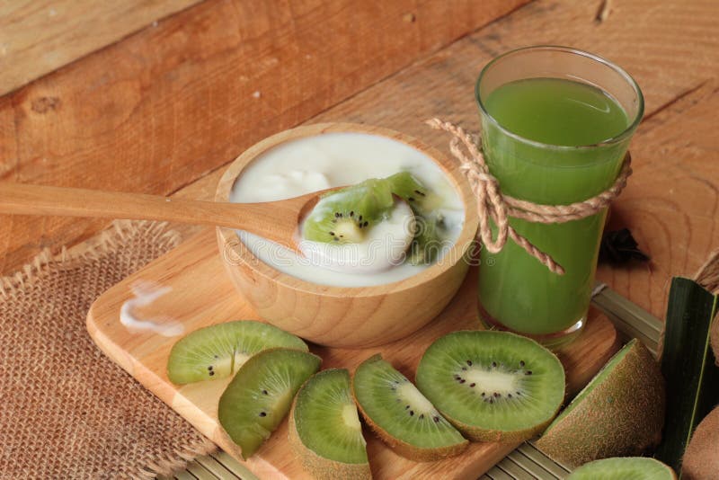 1,545 Yogurt White Green Kiwi Fruit Kiwi Juice Stock Photos Free