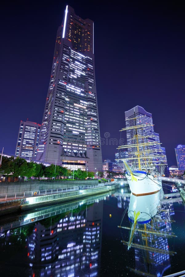 Yokohama, Ιαπωνία τη νύχτα στοκ εικόνα