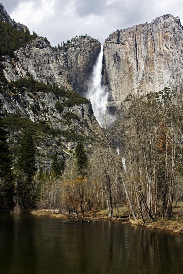 национальный парк yosemite стоковое изображение rf