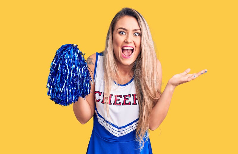 Cheerleader Cheek Shots