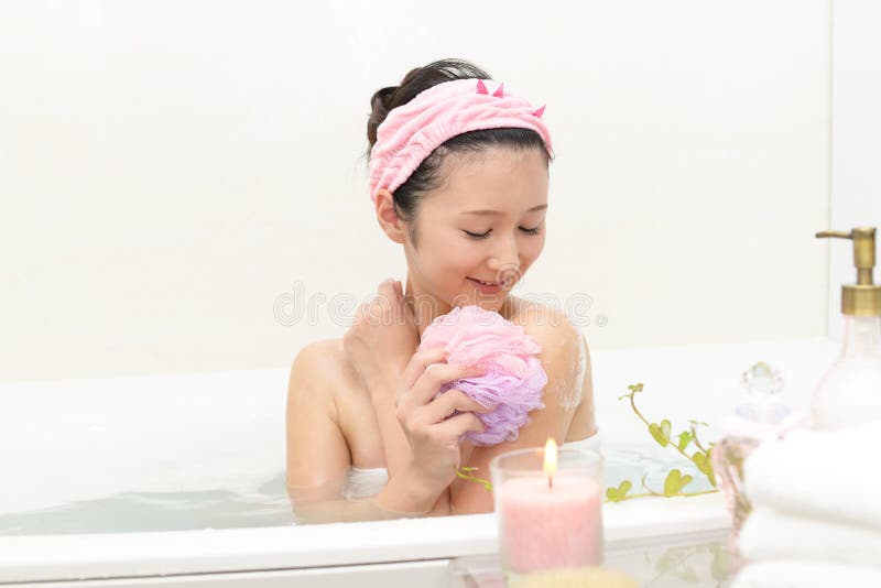 Woman Taking Relaxing Bath Stock Image Image Of Japan 115104191