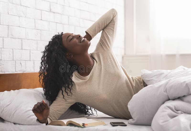 610 Black Woman Lazy Bed Photos   Free & Royalty Free Stock Photos 
