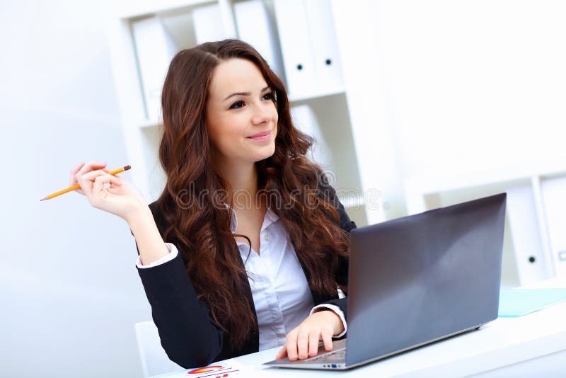 Young busines woman with notebook