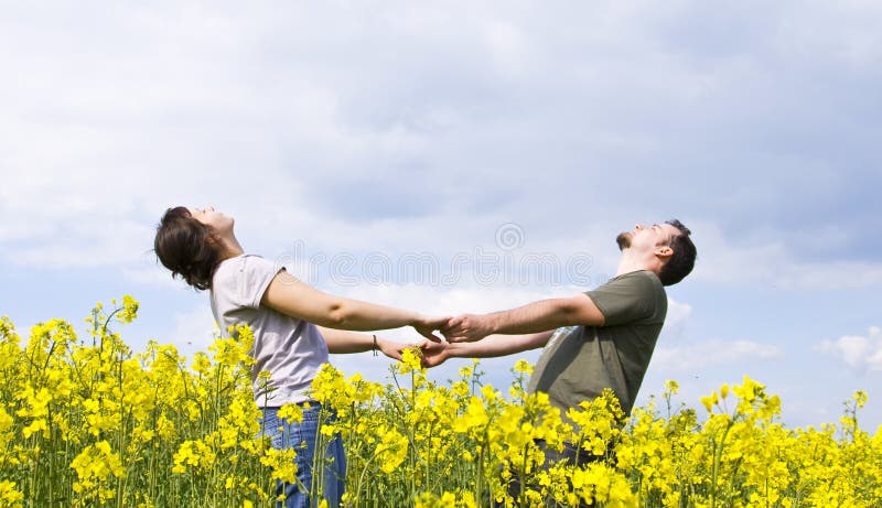 Young casual couple enjoying summer