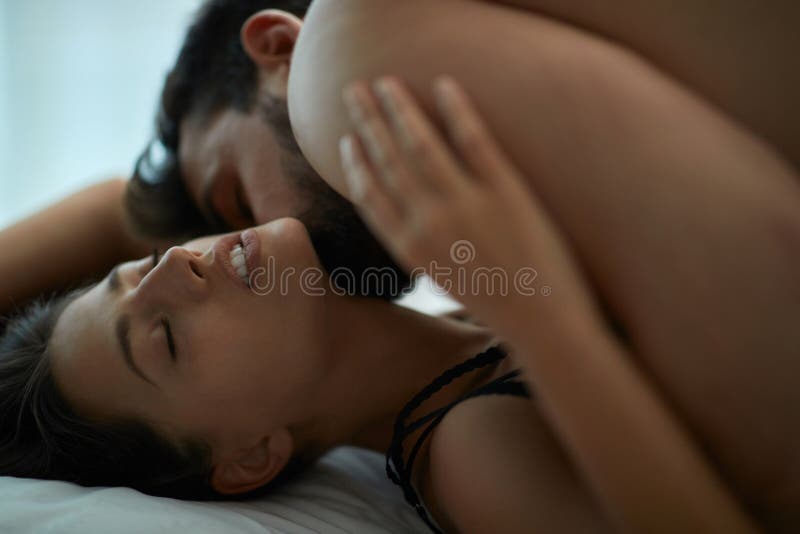 Passionate Sex Pics