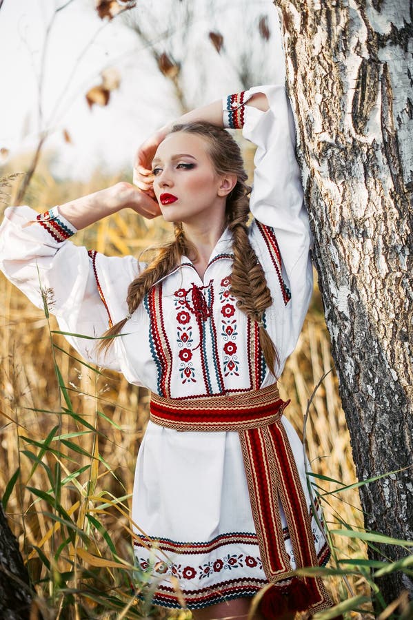 Young Girl on the Summer Field in National Belarus Clothes, Fas Stock ...