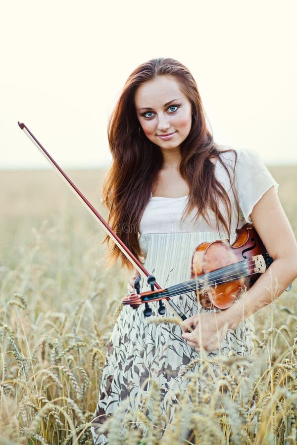 Young girl with violin