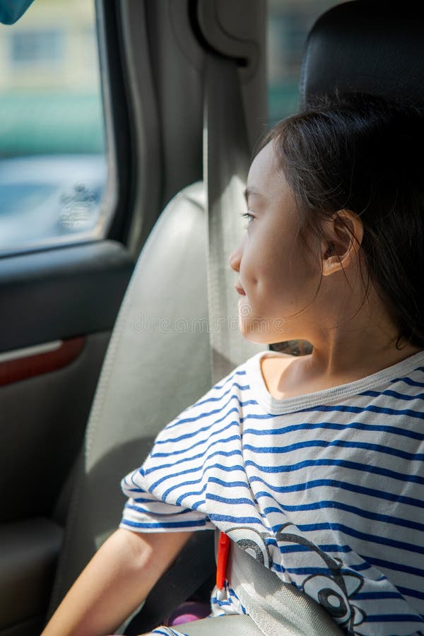 Little Girls Naked In Car