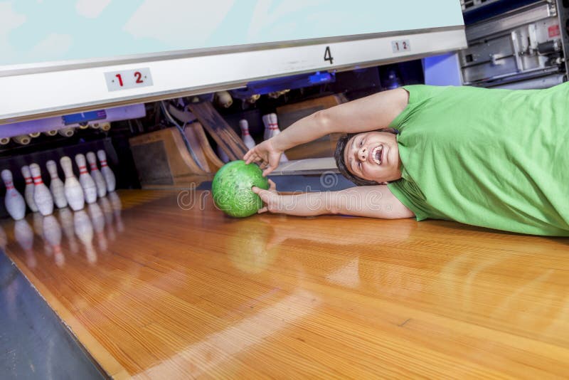 Goofy Bowling