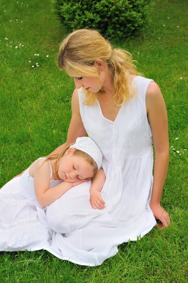 Mother Daughter Nude Sunbathing Telegraph