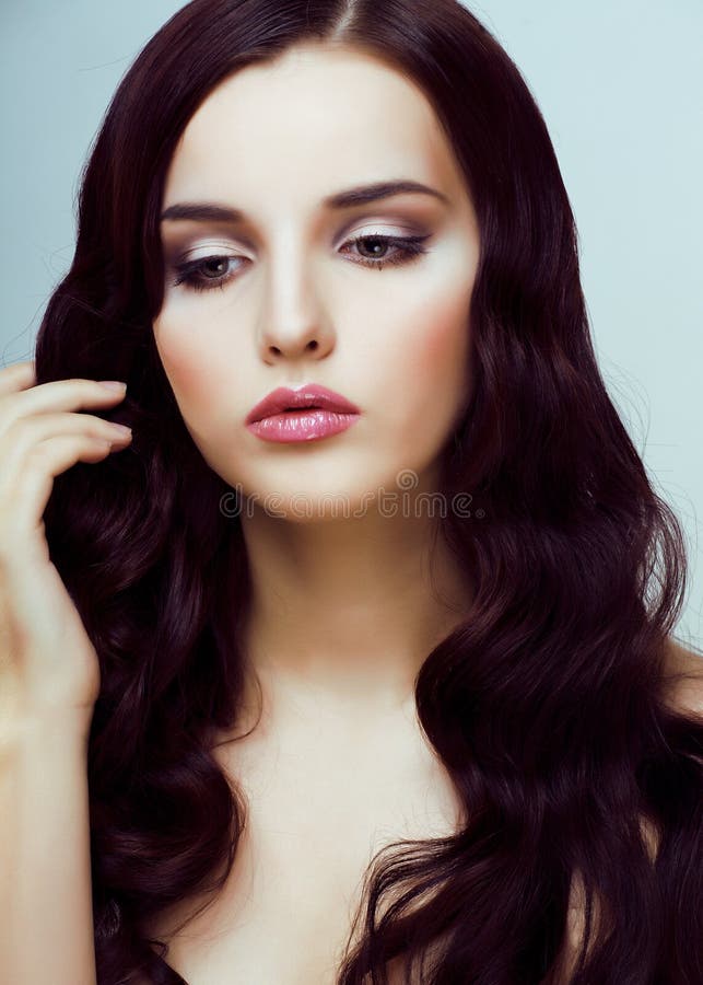 Young Pretty Woman with Hairstyle Waves, Luxury Fashion Make Up Look on ...