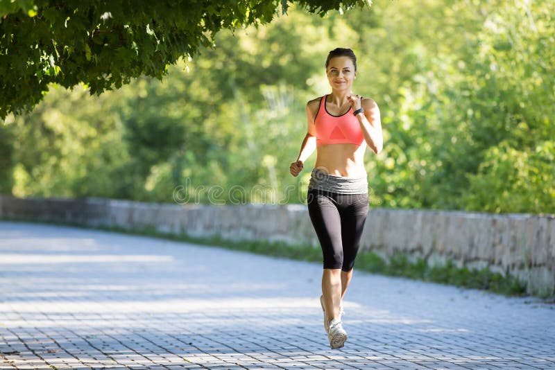 Best 500+ Jogging Pictures  Download Free Images & Stock Photos