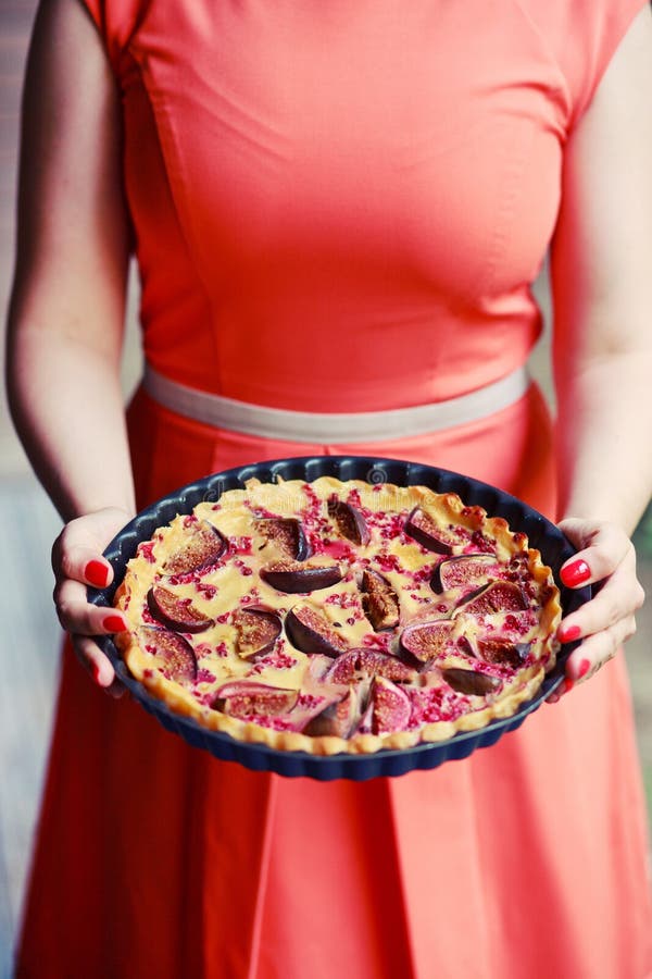 Young woman holding tart stock photo. Image of food, delicious 26620890