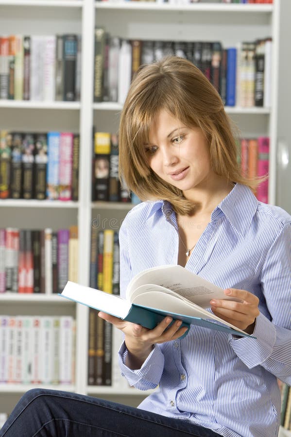 Young woman in the library