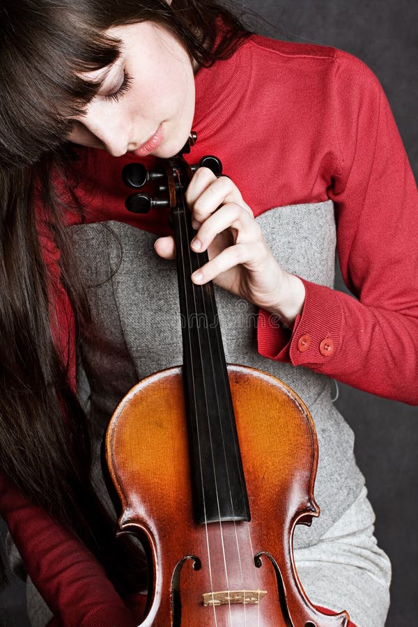 Young woman playing violin