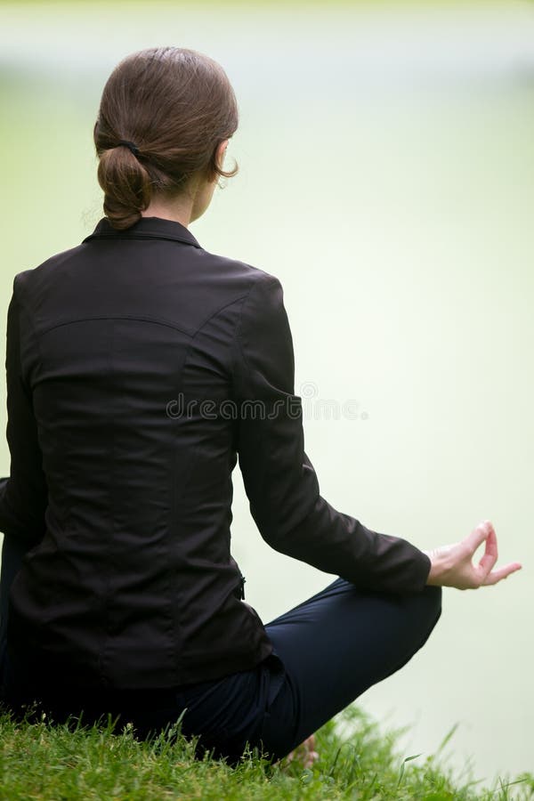 Young woman practicing yoga stock photography Young woman practicing yoga stock photography