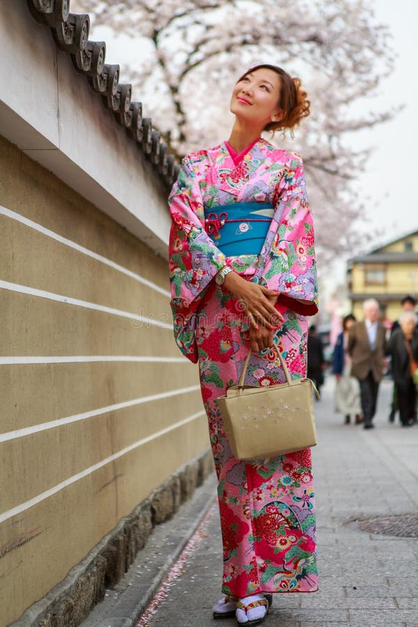 10 Best Anime Characters Who Wear Kimonos