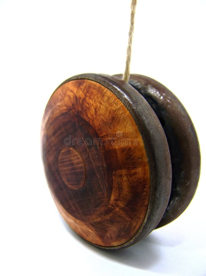 Yoyo de madera foto de archivo. Imagen de cadena, madera - 16408912