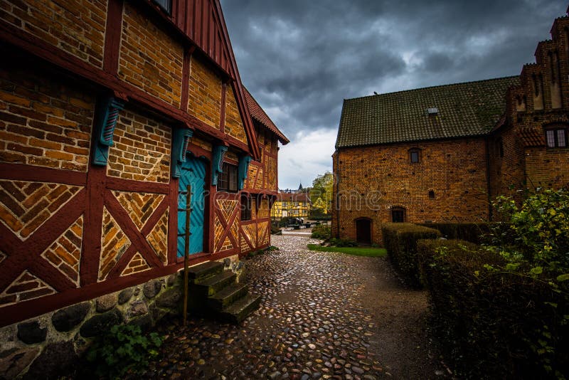 Ystad - 22 Oktober, 2017: Historisch centrum van de stad van Ystad in Skane, Zweden royalty-vrije stock foto