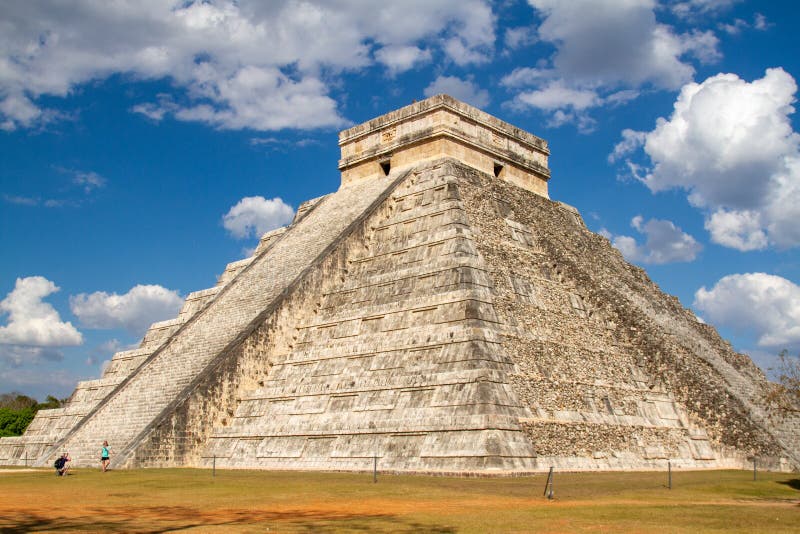 Chichen Itza Yucatan Peninsula in Southeastern Mexico Mayan Landscapes ...