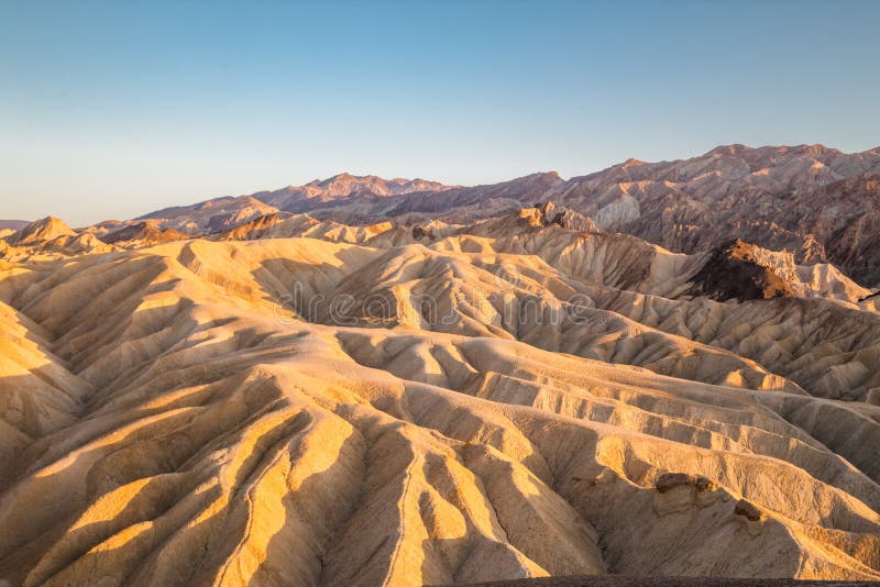 Zabriskie Point o zachodzie słońca, Park Narodowy Doliny Śmierci, Kalifornia, USA obrazy royalty free Zabriskie Point o zachodzie słońca, Park Narodowy Doliny Śmierci, Kalifornia, USA obrazy royalty free
