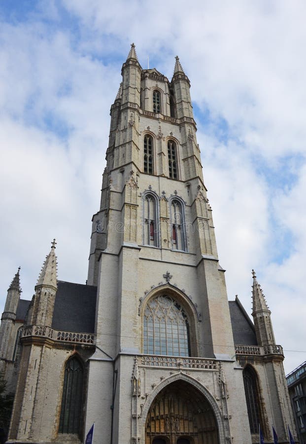 Zachodnia fasada Świątobliwa Bavo katedra w Ghent
