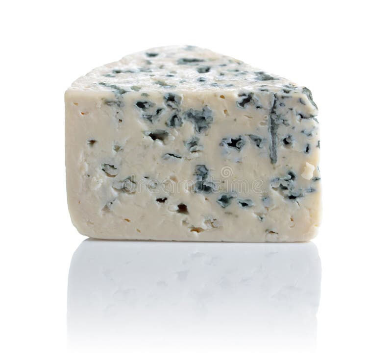Zachte die schimmelkaas met vorm op witte achtergrond wordt geïsoleerd royalty-vrije stock foto Zachte die schimmelkaas met vorm op witte achtergrond wordt geïsoleerd royalty-vrije stock foto
