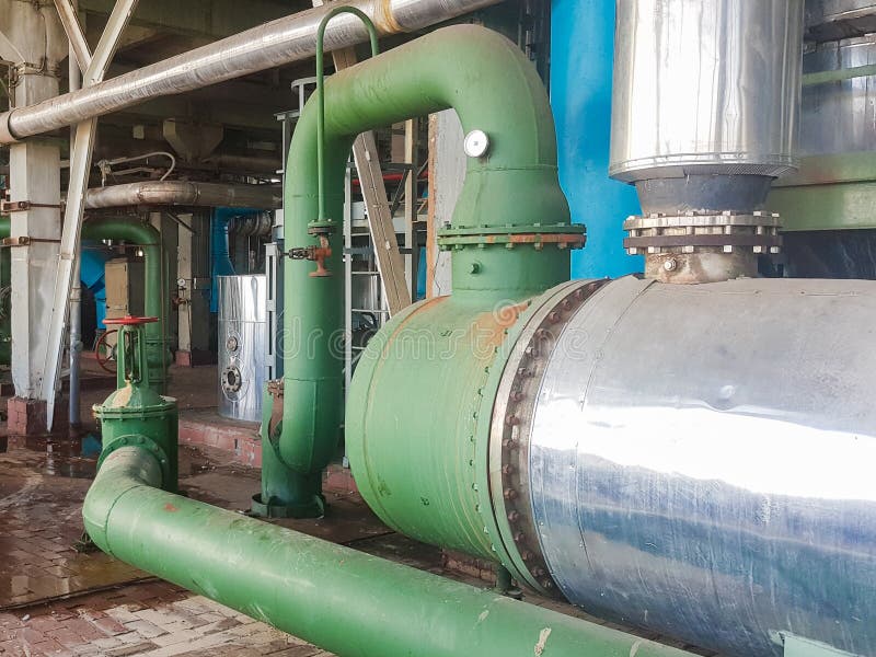 Zakład chemiczny wewnątrz terytorium przedsiębiorstwa Produkcja wymagająca naprawy oczyszczalnia ścieków produkcja chemiczna obrazy stock Zakład chemiczny wewnątrz terytorium przedsiębiorstwa Produkcja wymagająca naprawy oczyszczalnia ścieków produkcja chemiczna obrazy stock