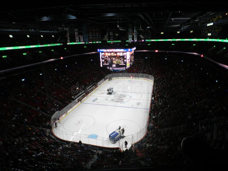 Jogo De MONTREAL, De CANADÁ, Canadense E Americano De NHL, Estádio