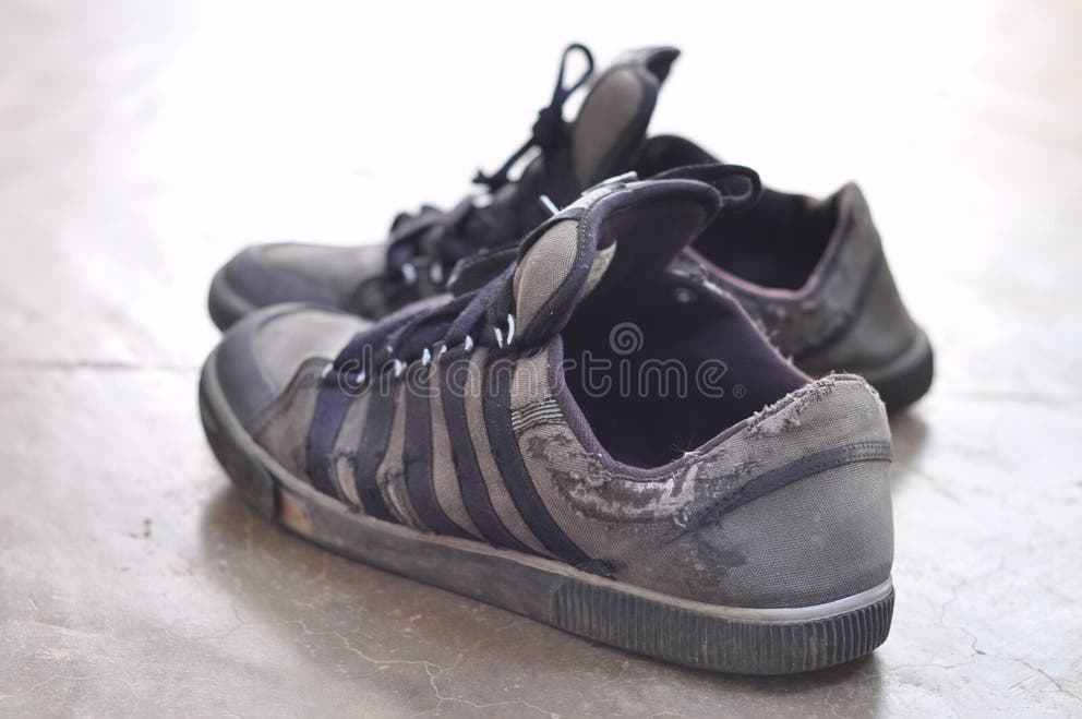 Zapato viejo imagen de archivo. Imagen