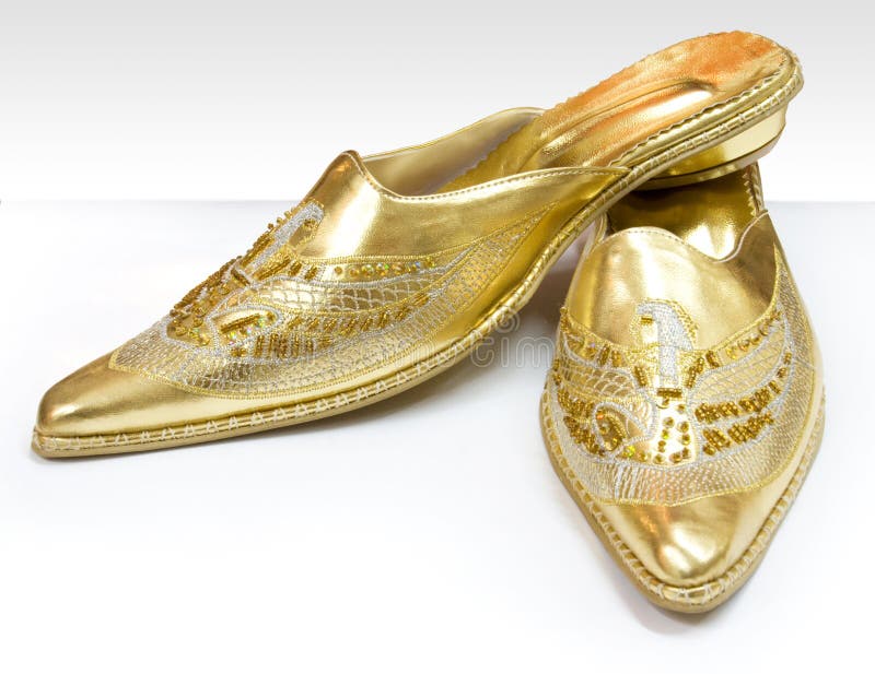 Zapatos del oro de archivo. Imagen de elegancia, calzado - 4491250