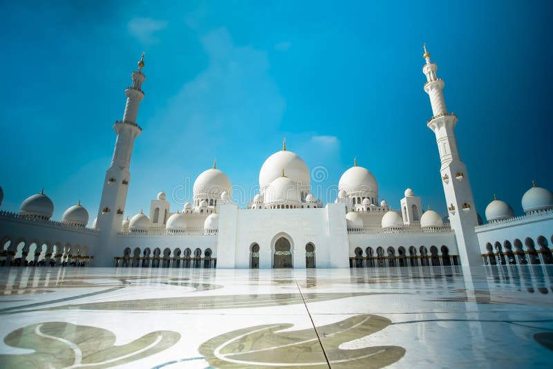 zayed шейхом сцены перемещения Дубай мечети самые лучшие стоковая фотография zayed шейхом сцены перемещения Дубай мечети самые лучшие стоковая фотография