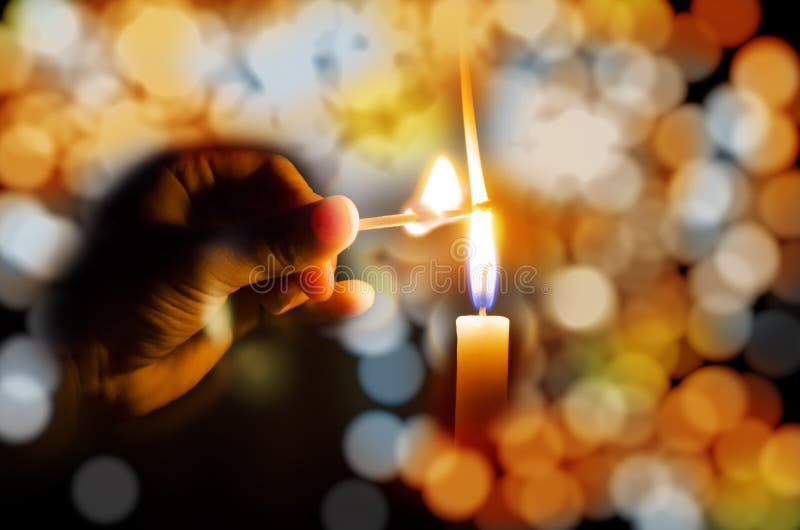 Zaświeca noc Zaświeca noc