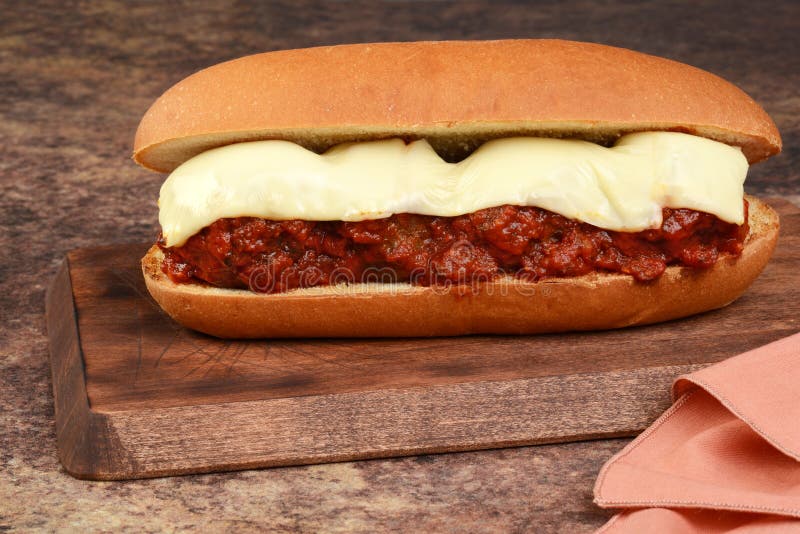 Zbliżenie klopsika okrętu podwodnego kanapka z serem zdjęcie stock Zbliżenie klopsika okrętu podwodnego kanapka z serem zdjęcie stock