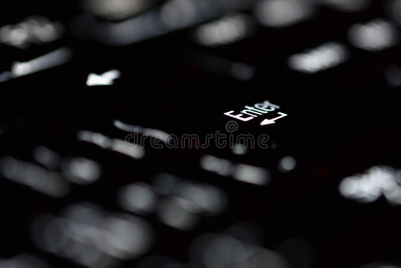 Zbliżenie laptop klawiatury iluminacja Pojęcie dla Obliczać i Nowożytna technologii Komputer, sieć, internet fotografia stock Zbliżenie laptop klawiatury iluminacja Pojęcie dla Obliczać i Nowożytna technologii Komputer, sieć, internet fotografia stock