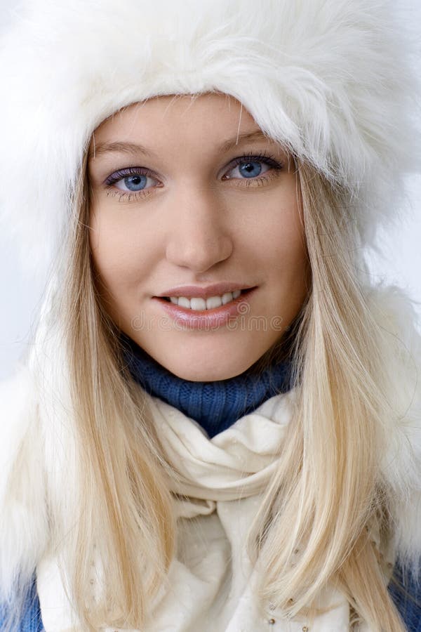 Zbliżenie portret atrakcyjna północna kobieta obraz stock Zbliżenie portret atrakcyjna północna kobieta obraz stock