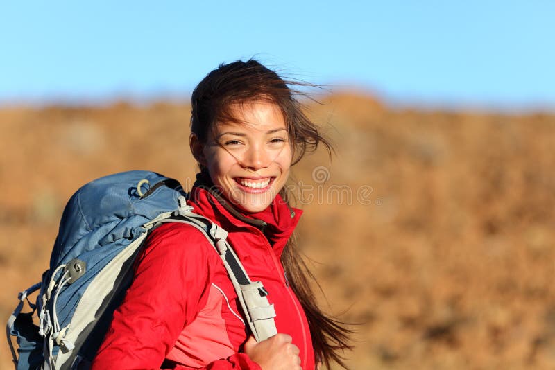 Zdrowego styl życia zdrowa uśmiechnięta kobieta