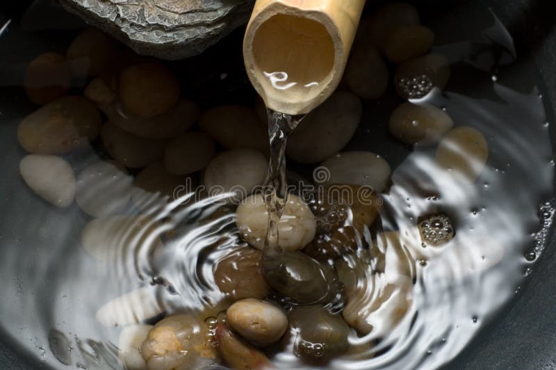 Zen funtain stockbilder Zen funtain stockbilder