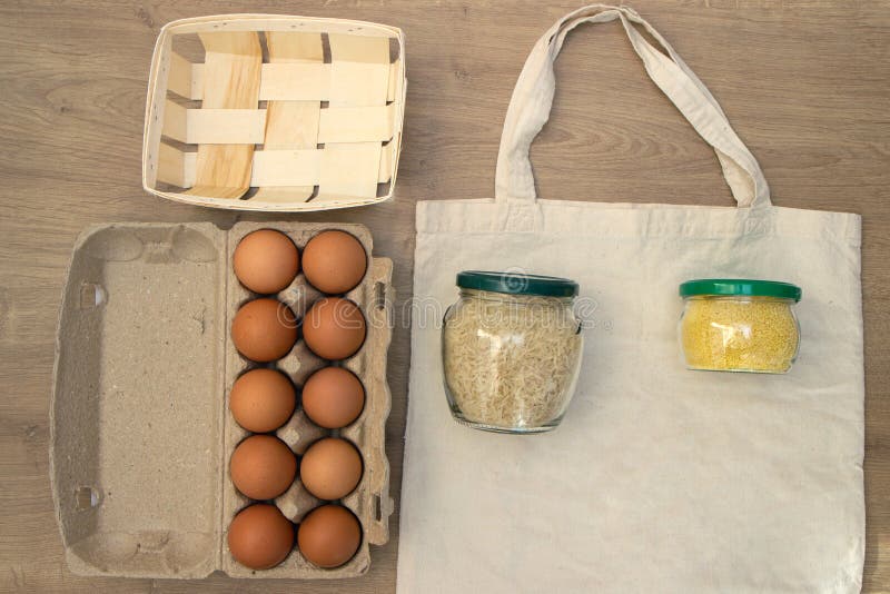 Zero Waste Product Packaging and Storage. Refusal of Plastic Packaging