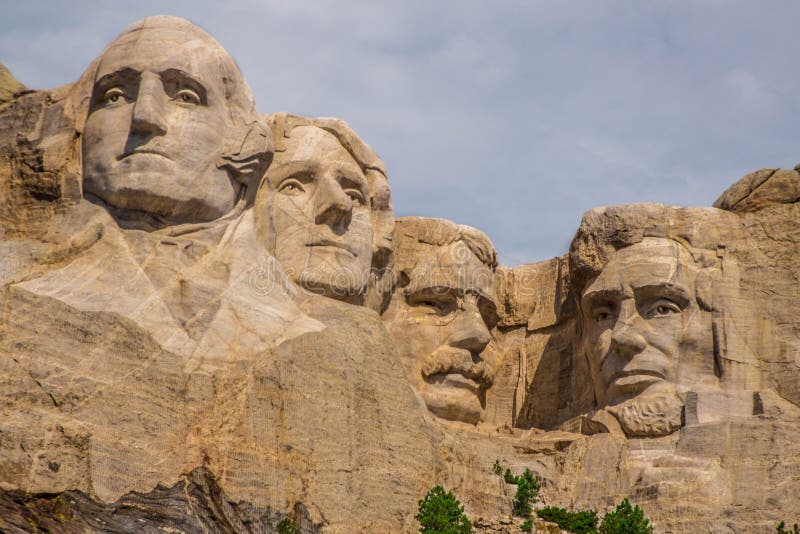 Zet Rushmore op een Bewolkte Dag op royalty-vrije stock fotografie Zet Rushmore op een Bewolkte Dag op royalty-vrije stock fotografie