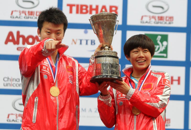 ZHANG Chao et CAO Zhen editorial stock photo. Image of championships
