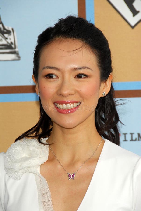 Zhang Ziyi editorial stock photo. Image of zhangziyi - 32585383