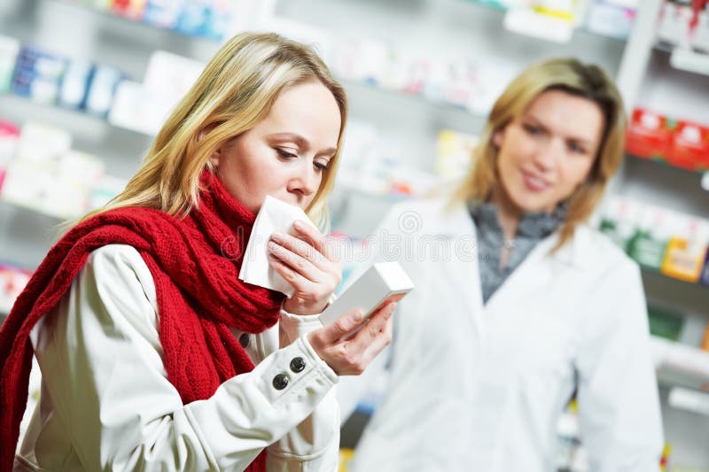 Zieke patiënt in apotheekdrug stock afbeelding Zieke patiënt in apotheekdrug stock afbeelding