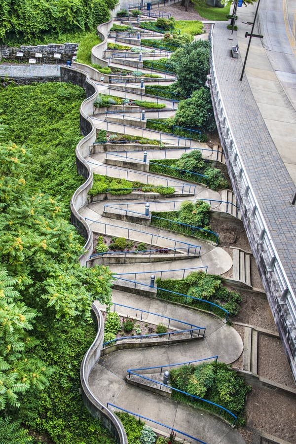 Zig Zag Walkway